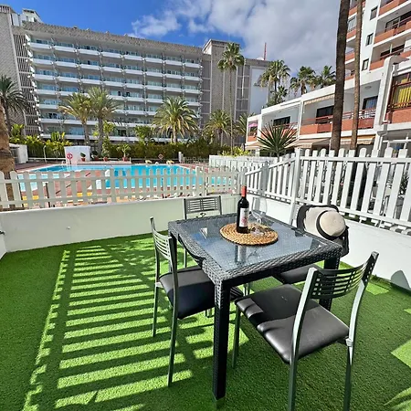 Tropical Terraza A La Piscina Apartment Playa del Ingles (Gran Canaria)