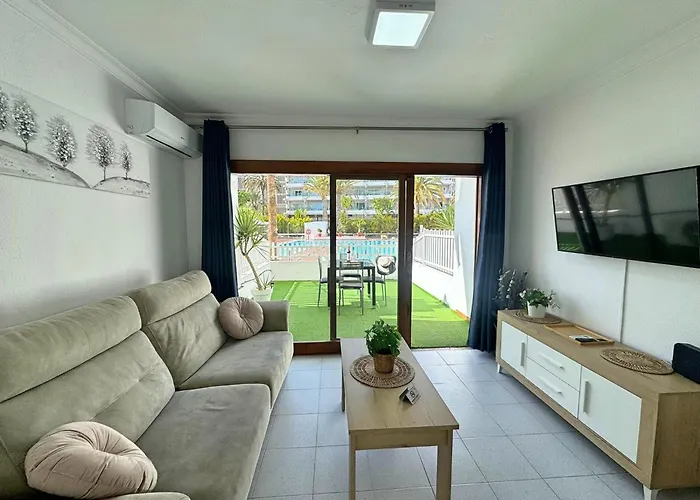 Tropical Terraza A La Piscina Apartmán Playa del Inglés